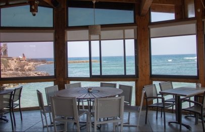 Cafes in Caesarea are open on Saturdays